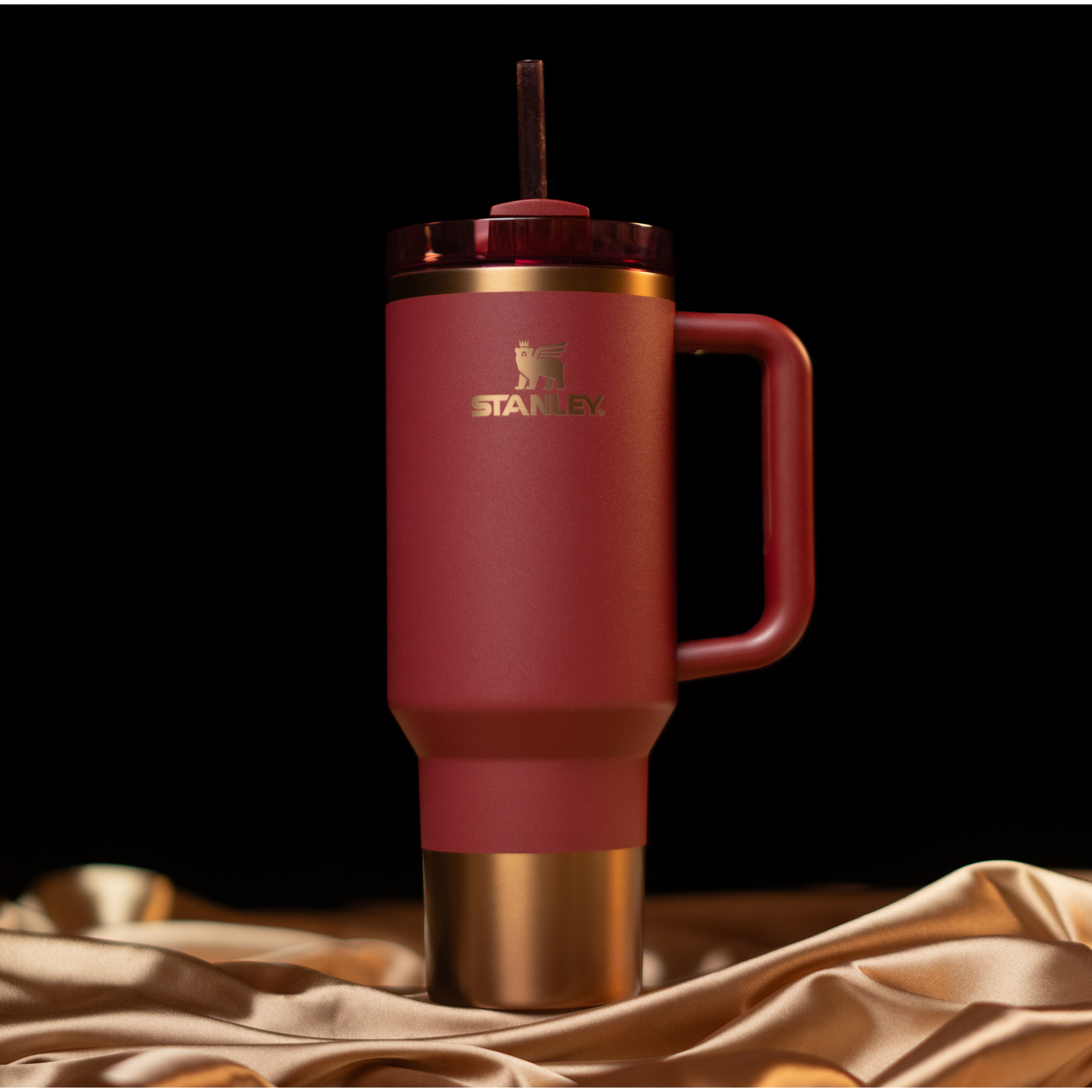 THE HOLIDAY QUENCHER H2.0 FLOWSTATE™ TUMBLER